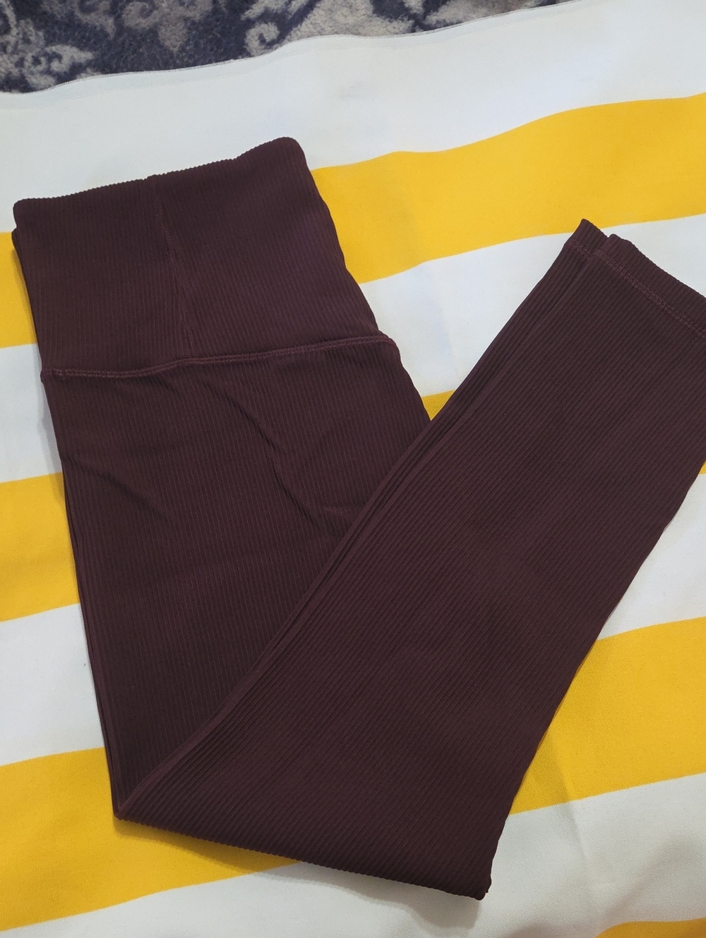 Athleta Merlot Elation Rib Tight Leggings